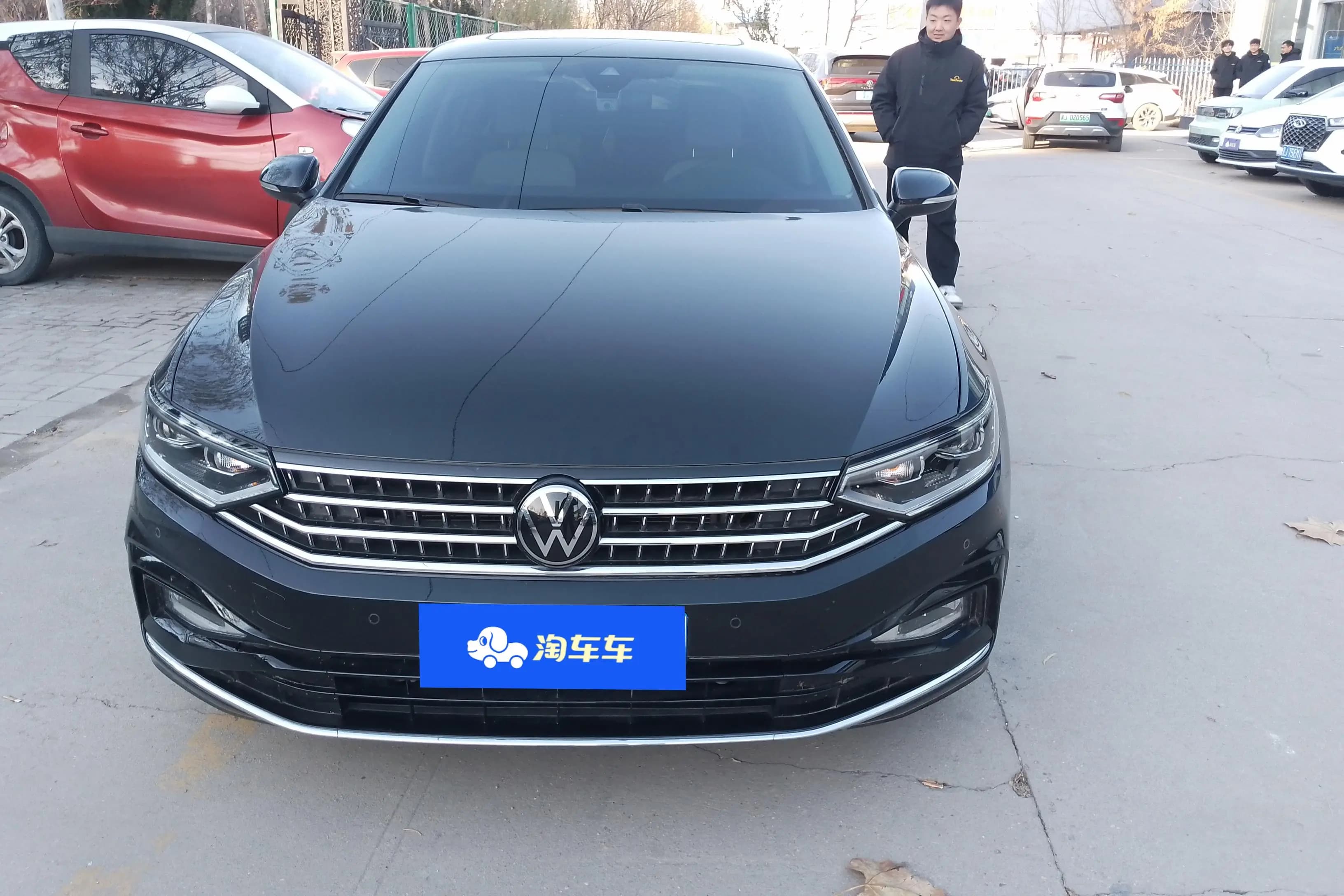 Volkswagen Magotan 2024 г. 25214 км. — фото 2