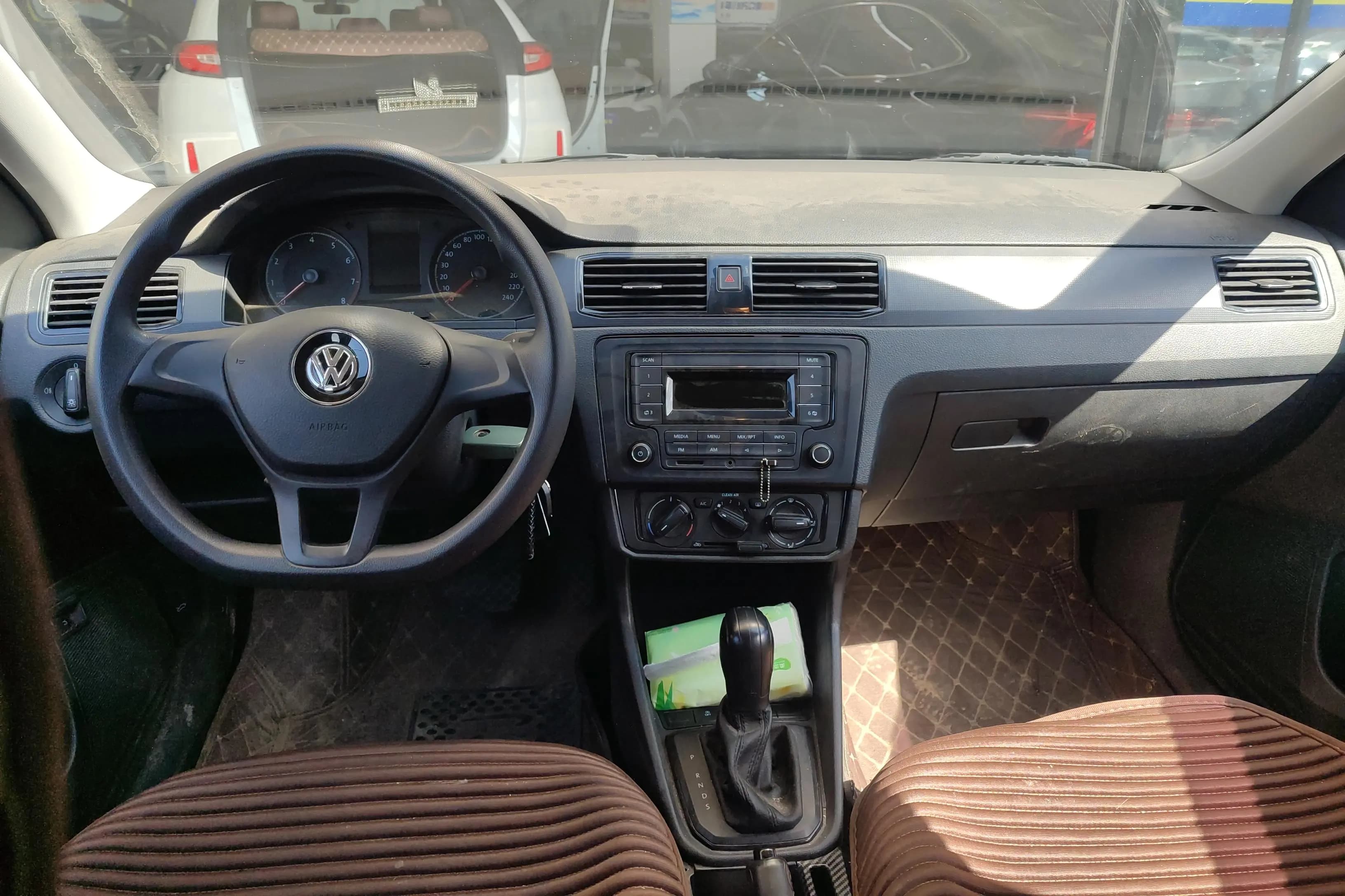Volkswagen Santana 2022 г. 48101 км. — фото 13