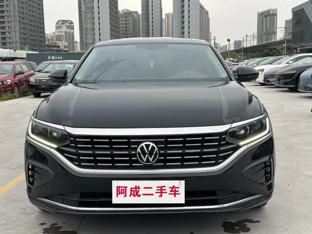 Volkswagen Passat 2022 г. 31071 км. — фото 2