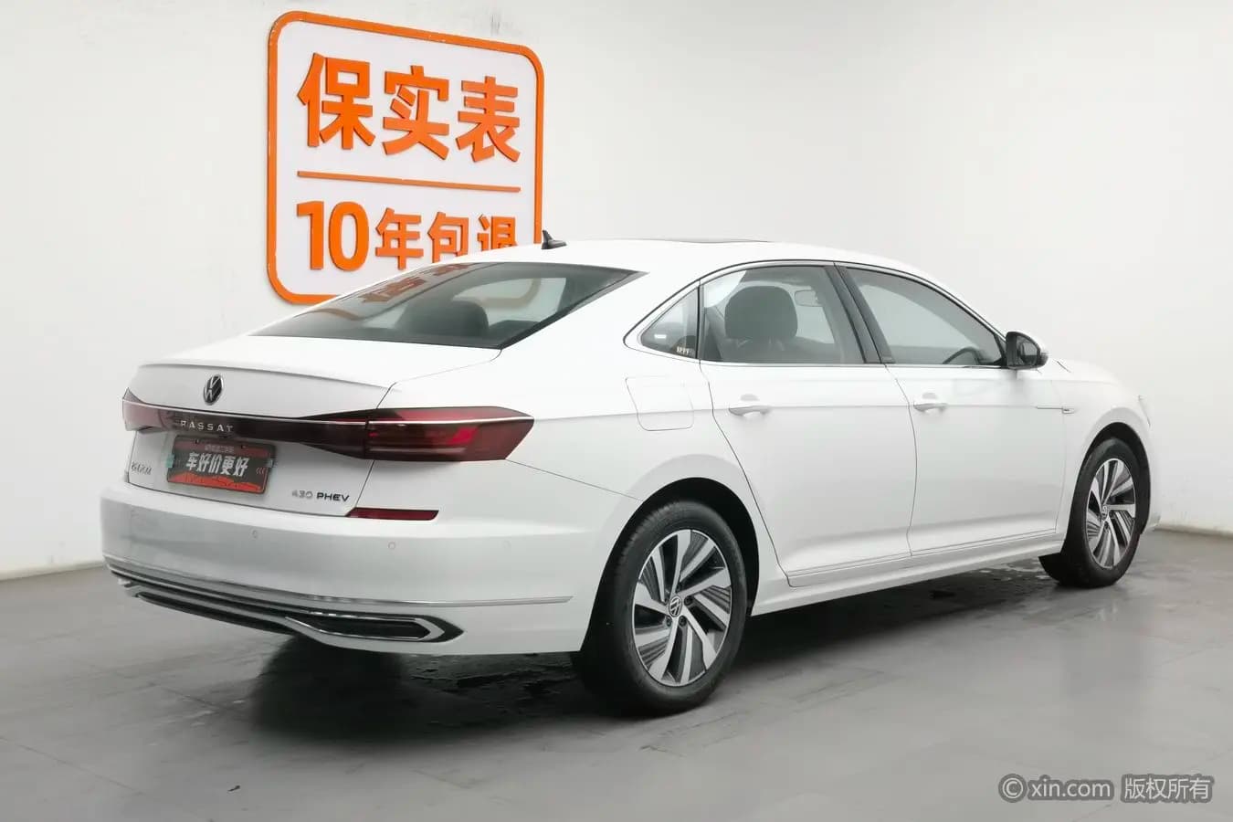 Volkswagen Passat PHEV 2021 г. 76772 км. — фото 4