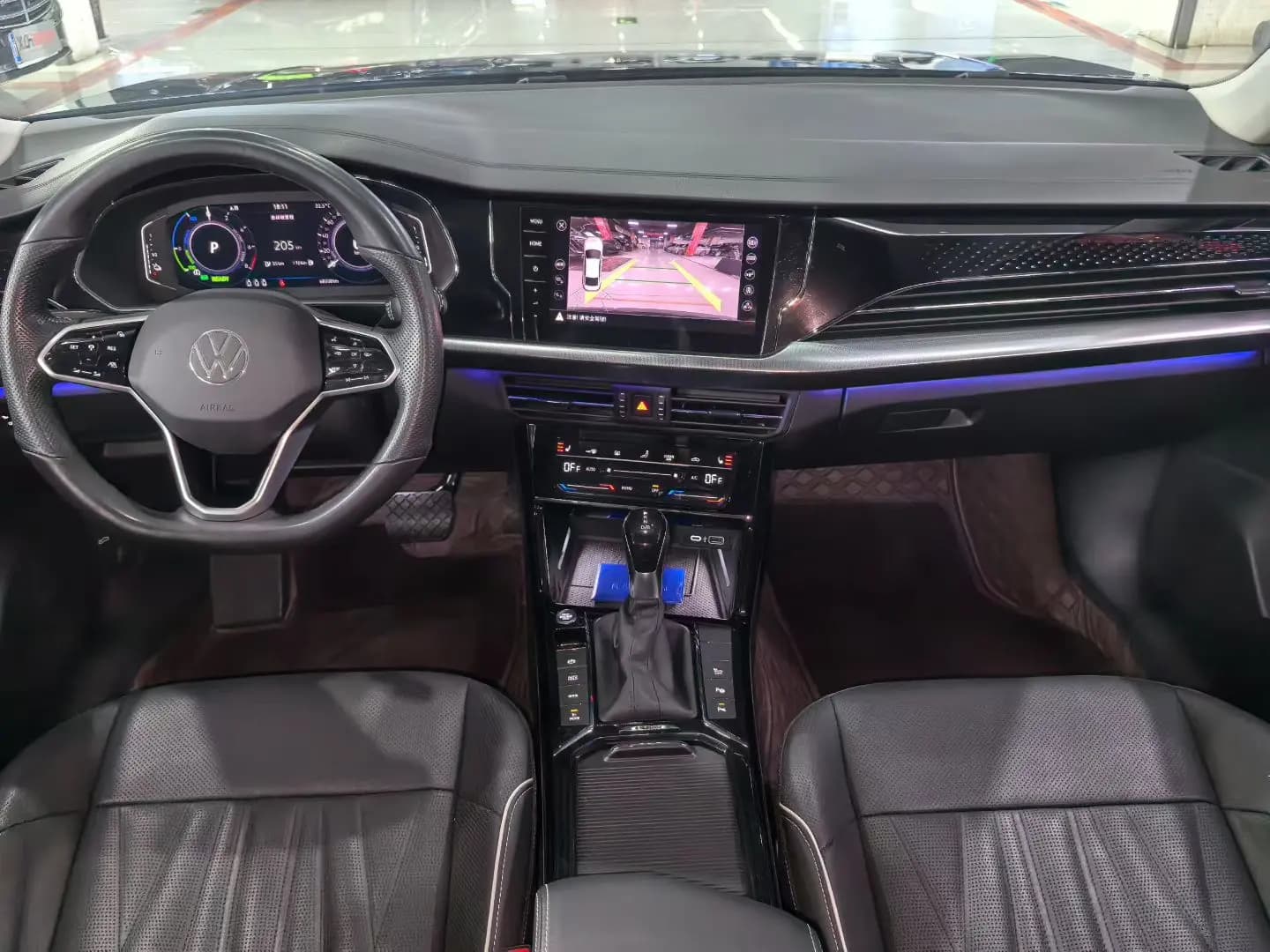 Volkswagen Passat PHEV 2022 г. 66073 км. — фото 4