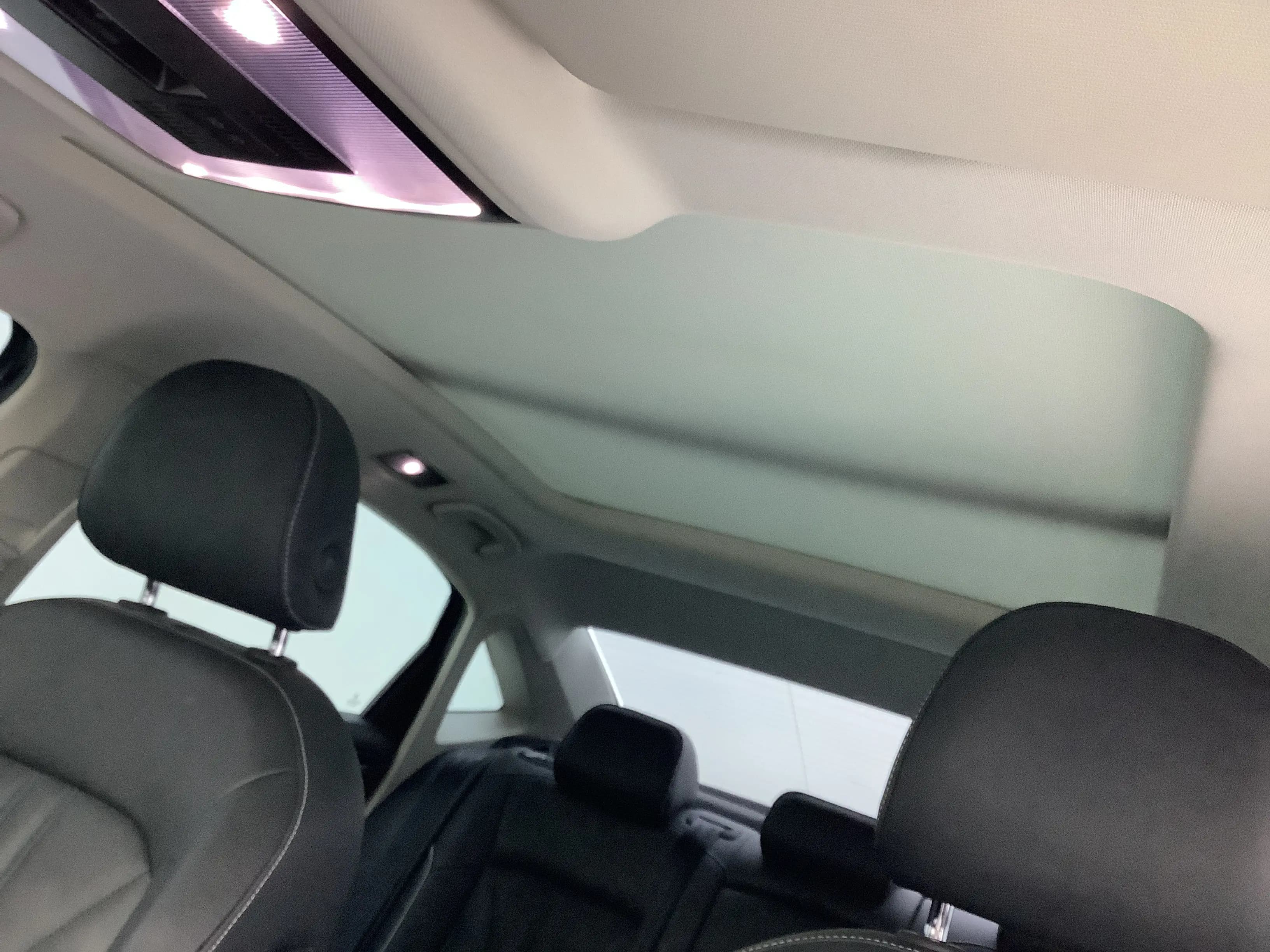 Volkswagen Passat 2022 г. 69374 км. — фото 18