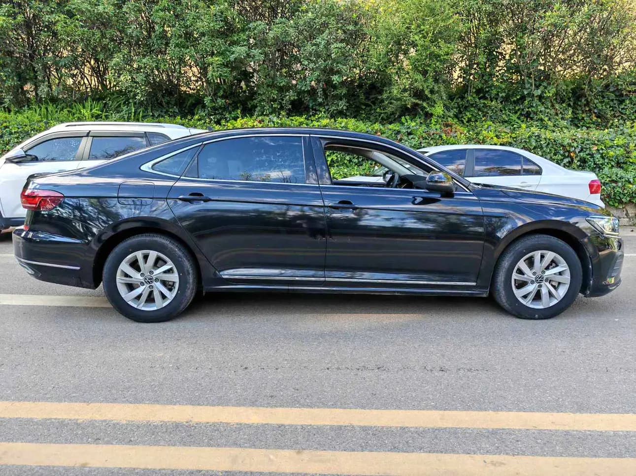 Volkswagen Passat 2022 г. 80077 км. — фото 5