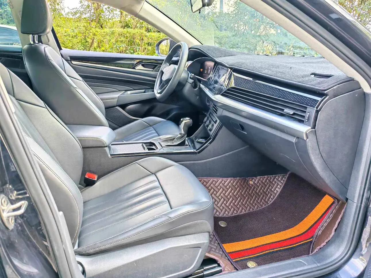 Volkswagen Passat 2022 г. 80077 км. — фото 6