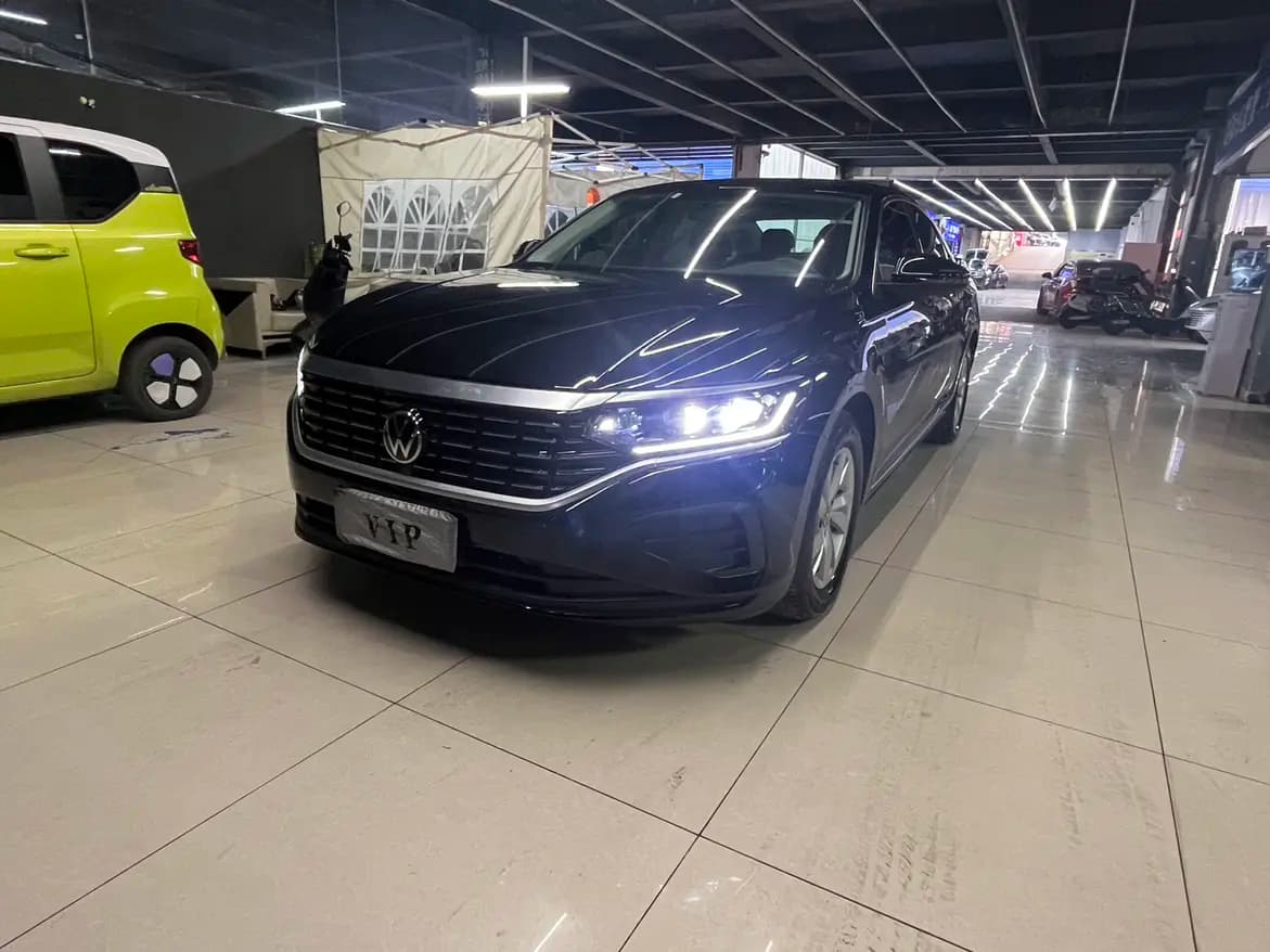 Volkswagen Passat 2023 г. 55078 км. — фото 7
