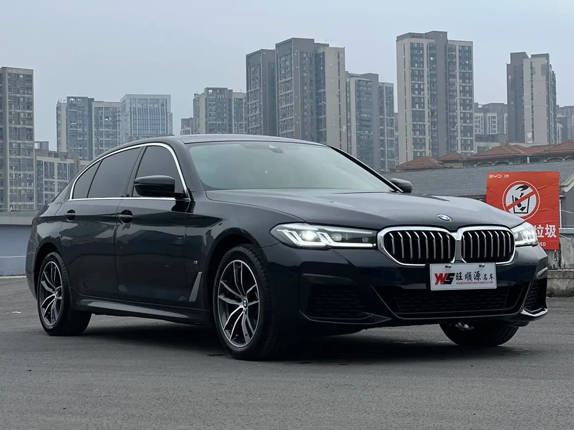 BMW 5 Series 2023 г. 57128 км. — фото 3
