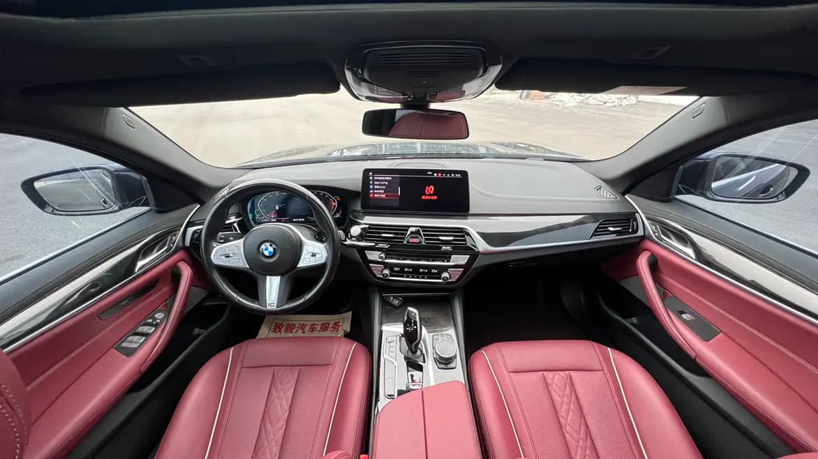 BMW 5 Series 2023 г. 57128 км. — фото 8