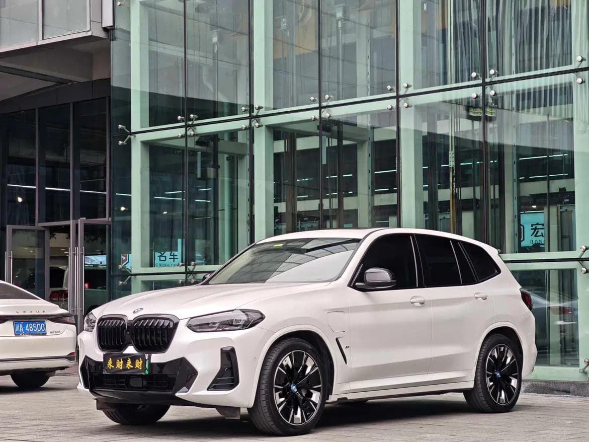 BMW iX3 2024 г. 19024 км. — фото 10