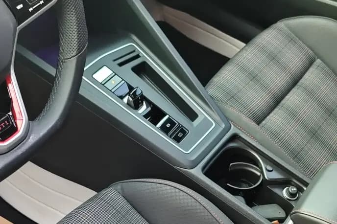 Volkswagen Golf GTI 2023 г. 55619 км. — фото 11