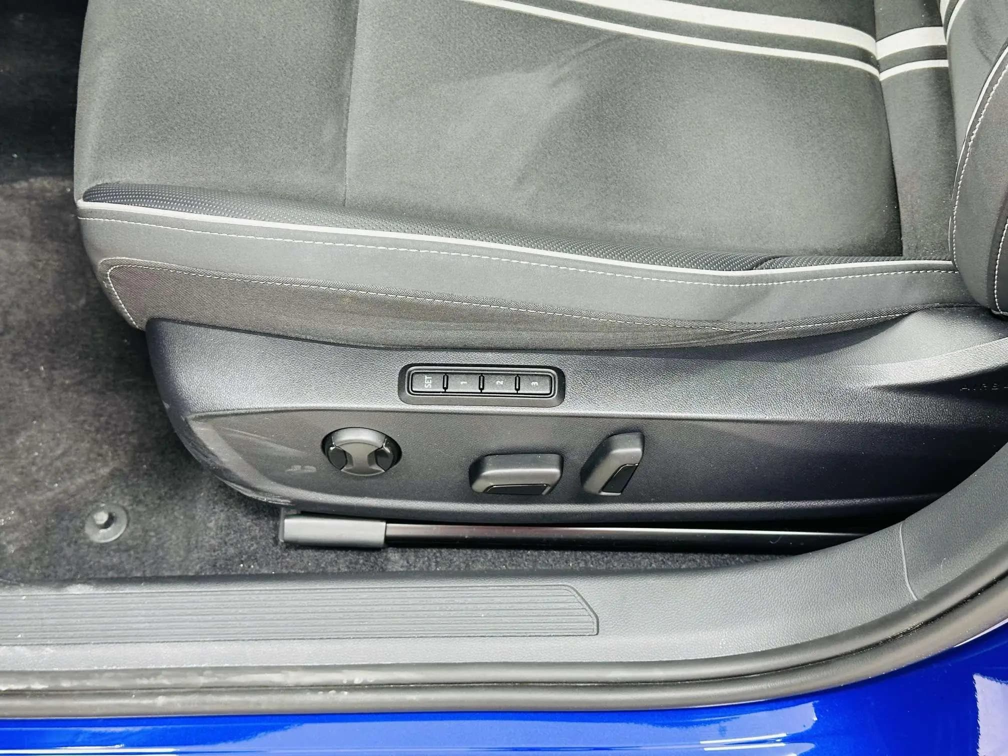 Volkswagen Golf 2022 г. 36147 км. — фото 4