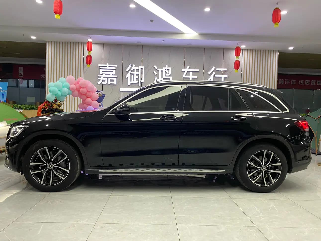 Mercedes-Benz GLC 2023 г. 44132 км. — фото 3