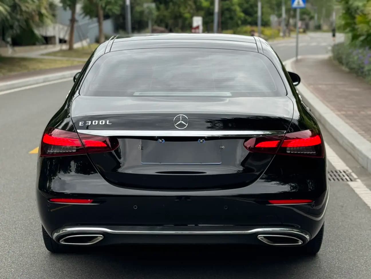 Mercedes-Benz E-Class 2021 г. 61078 км. — фото 6