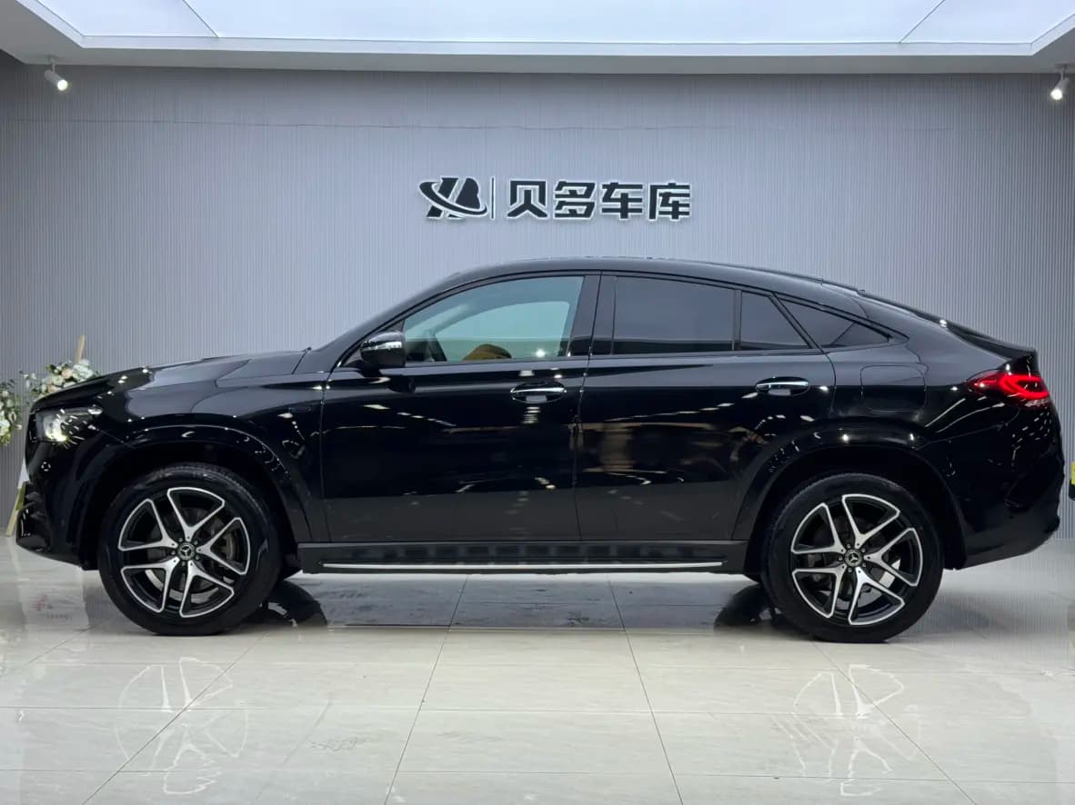 Mercedes-Benz GLE Coupe PHEV 2022 г. 58076 км. — фото 3