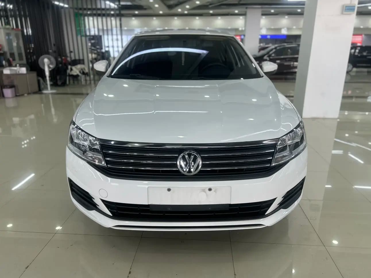 Volkswagen Lavida 2021 г. 95132 км. — фото 2