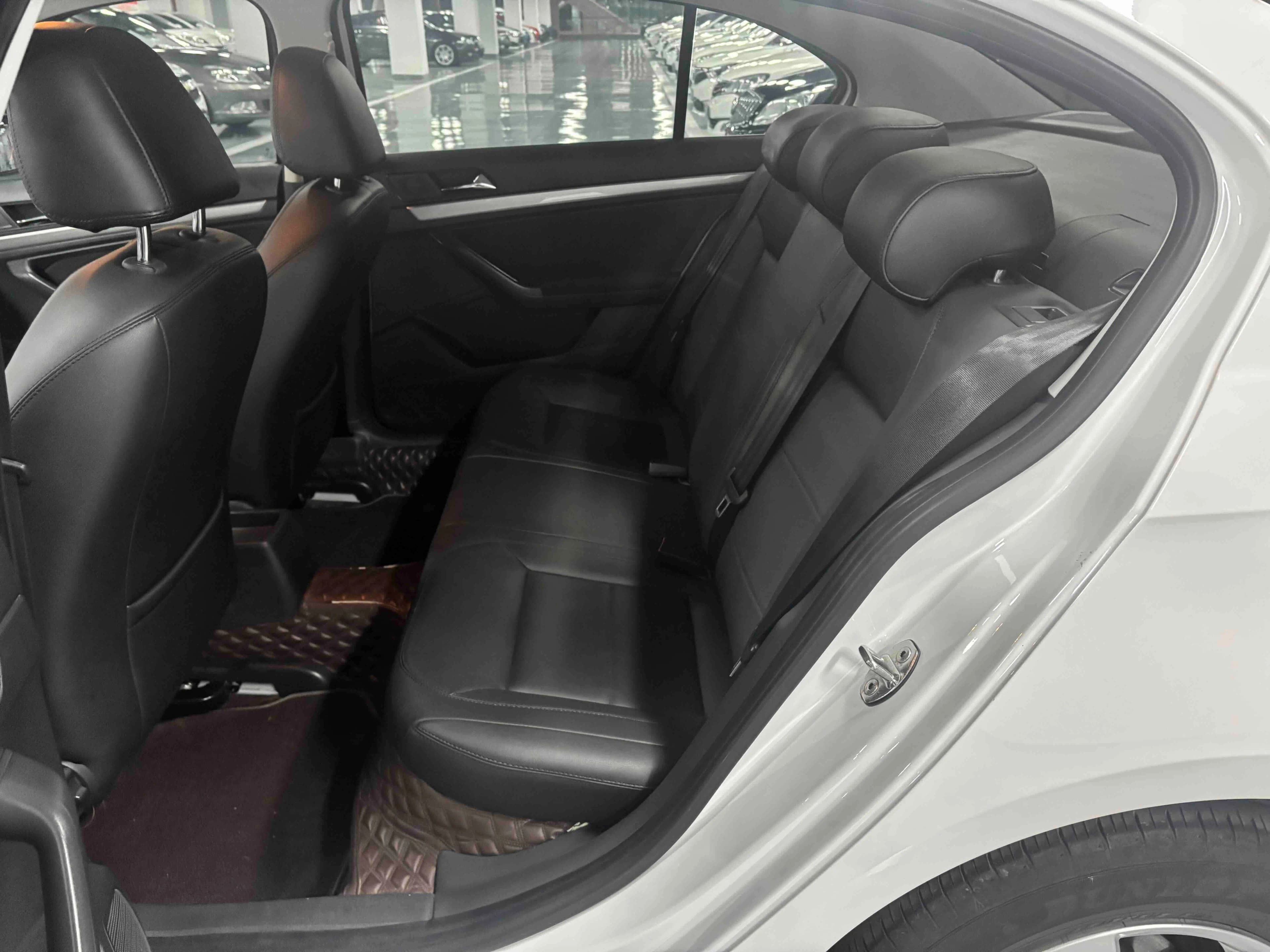 Volkswagen Lavida 2023 г. 69422 км. — фото 33