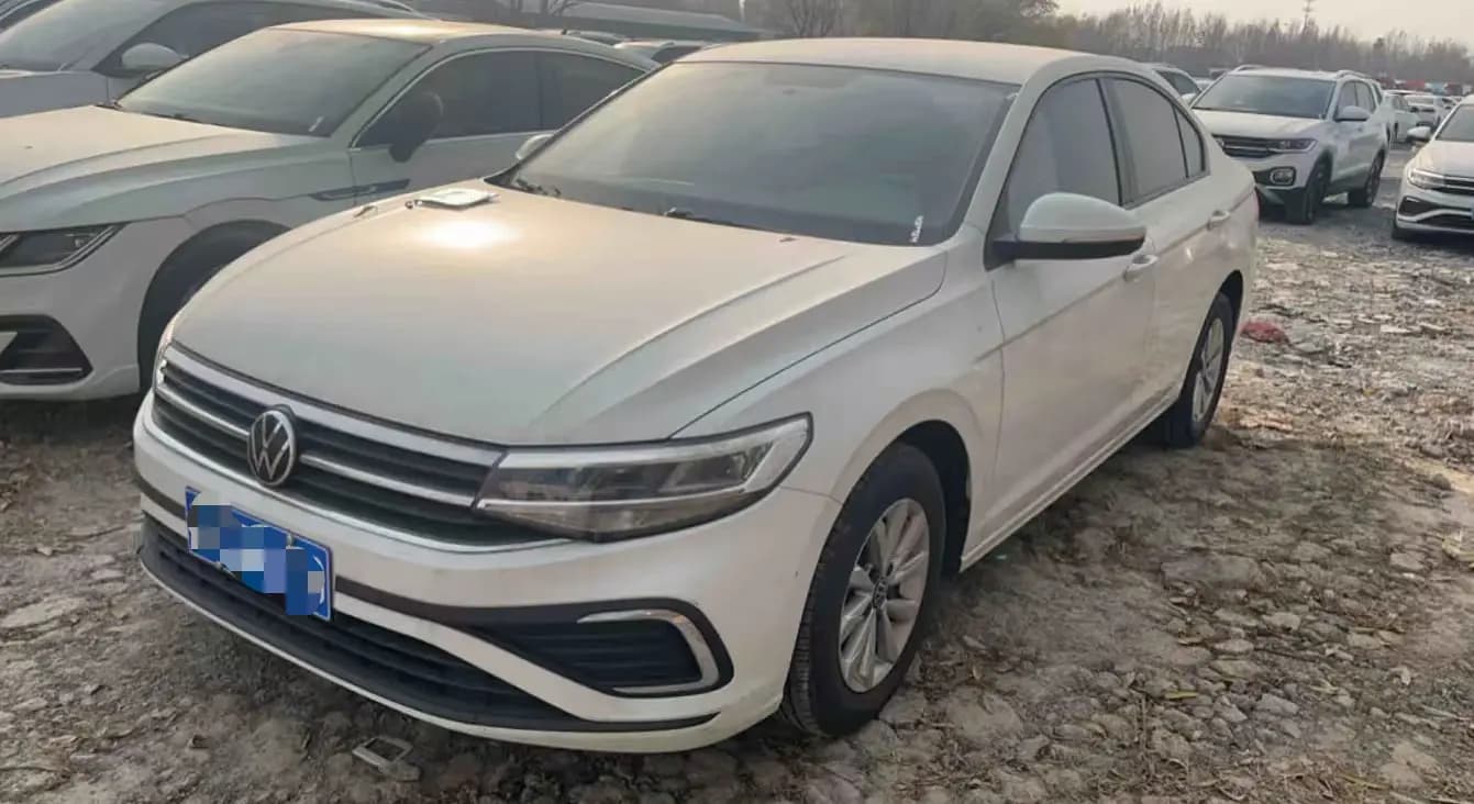 Volkswagen Bora 2024 г. 38001 км.