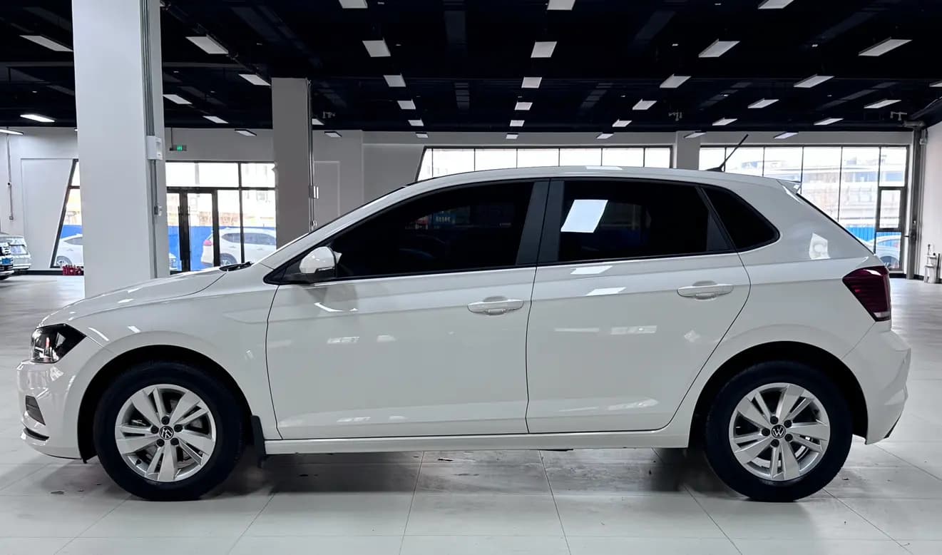 Volkswagen Polo 2021 г. 24000 км. — фото 4