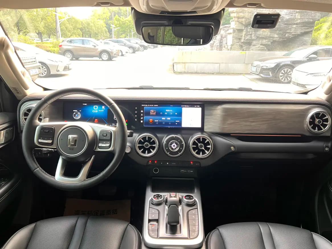 Tank 300 2023 г. 34106 км. — фото 9