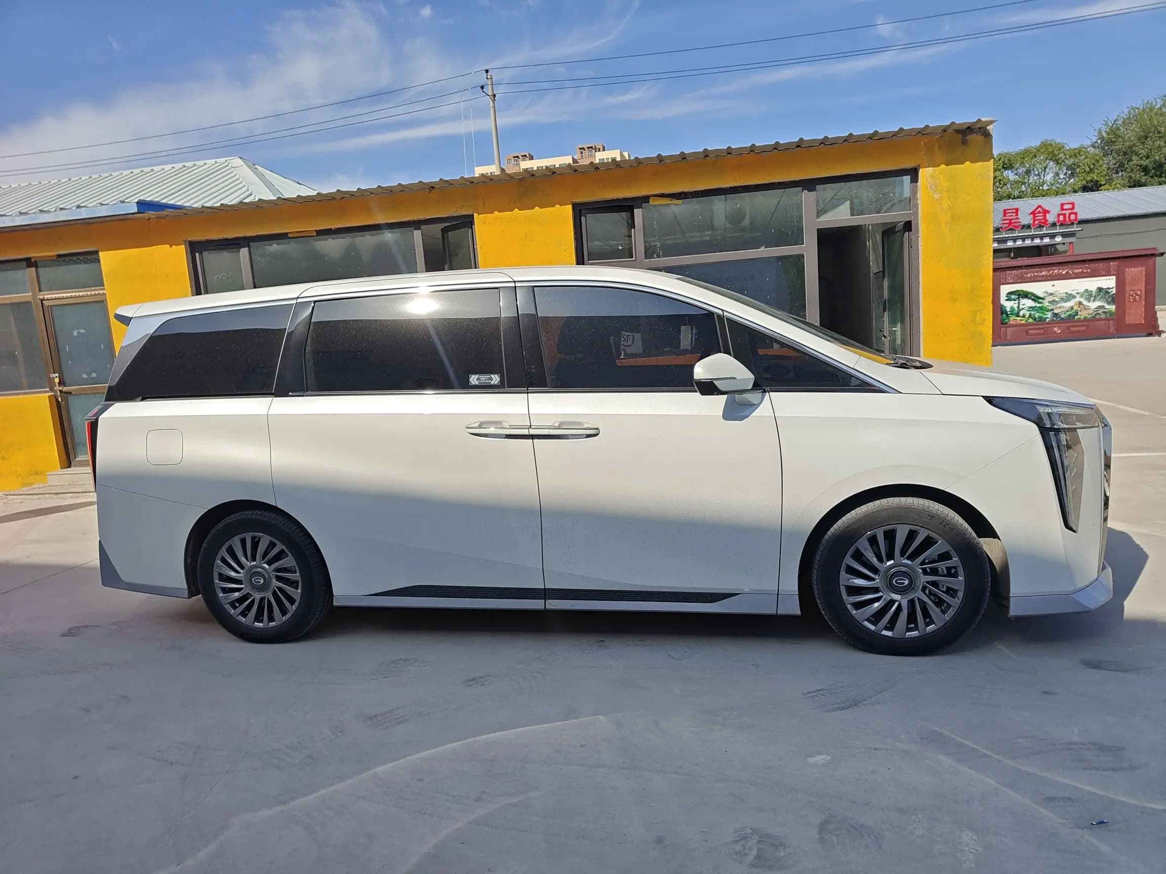 GAC Trumpchi M8 2023 г. 29500 км. — фото 5