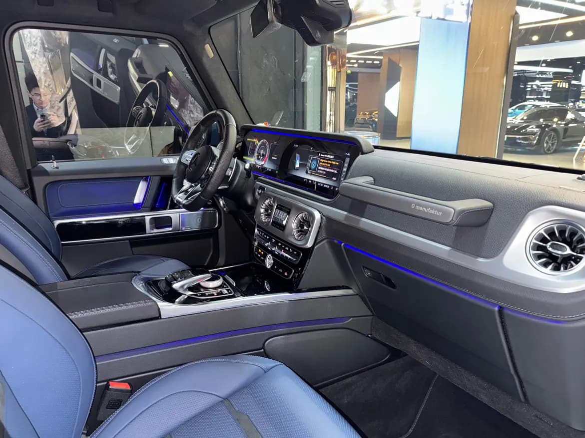 Mercedes-Benz G-Class AMG 2023 г. 2965 км. — фото 17