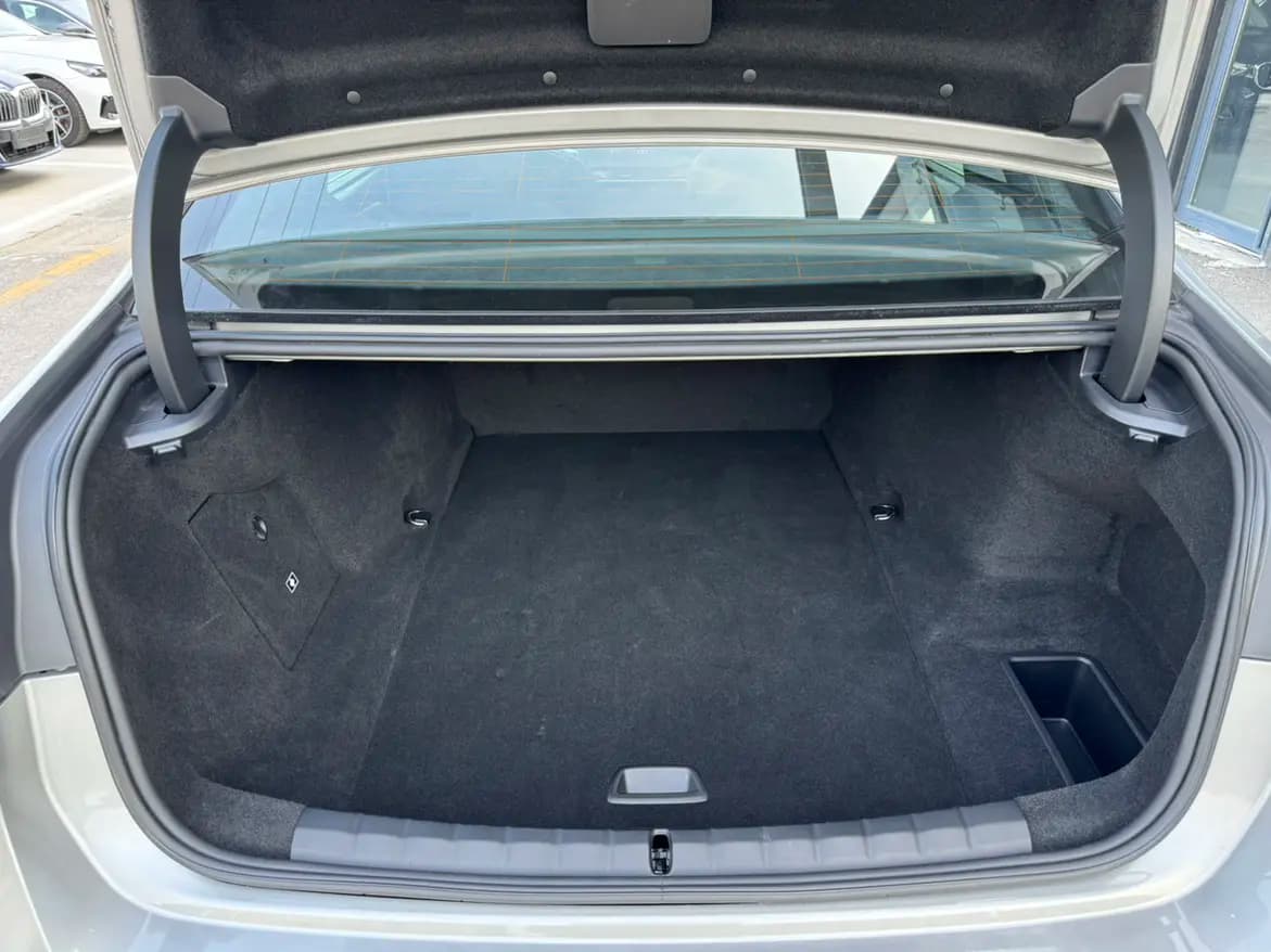 BMW i7 2023 г. 26028 км. — фото 30