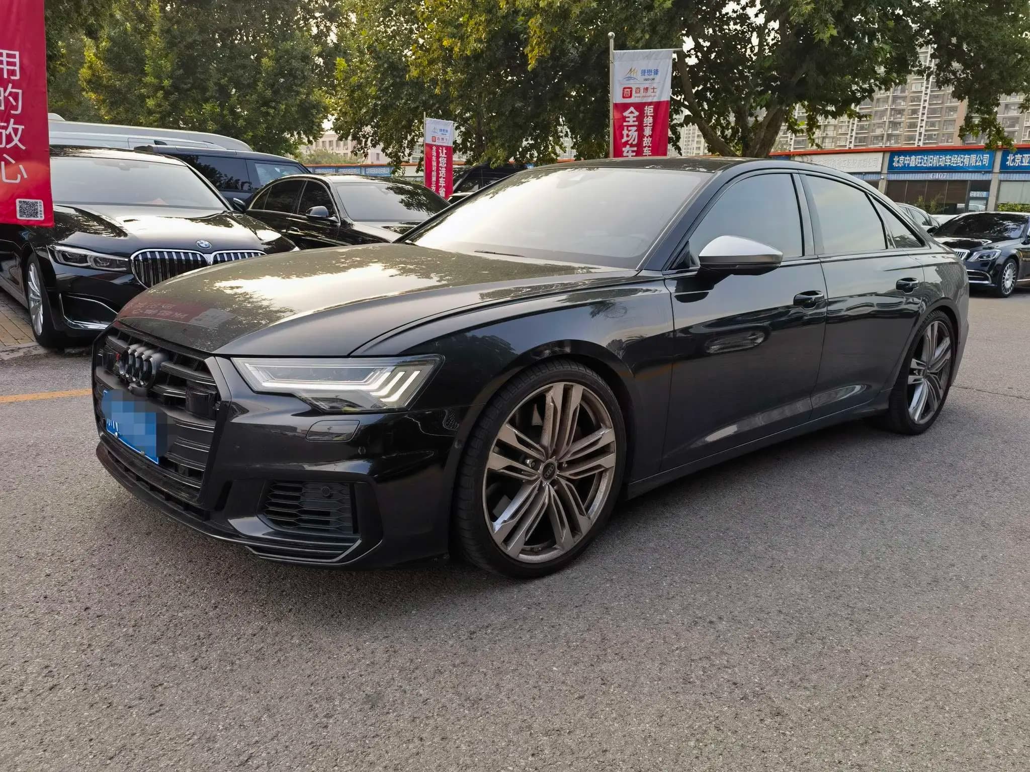 Audi S6 2022 г. 23119 км.