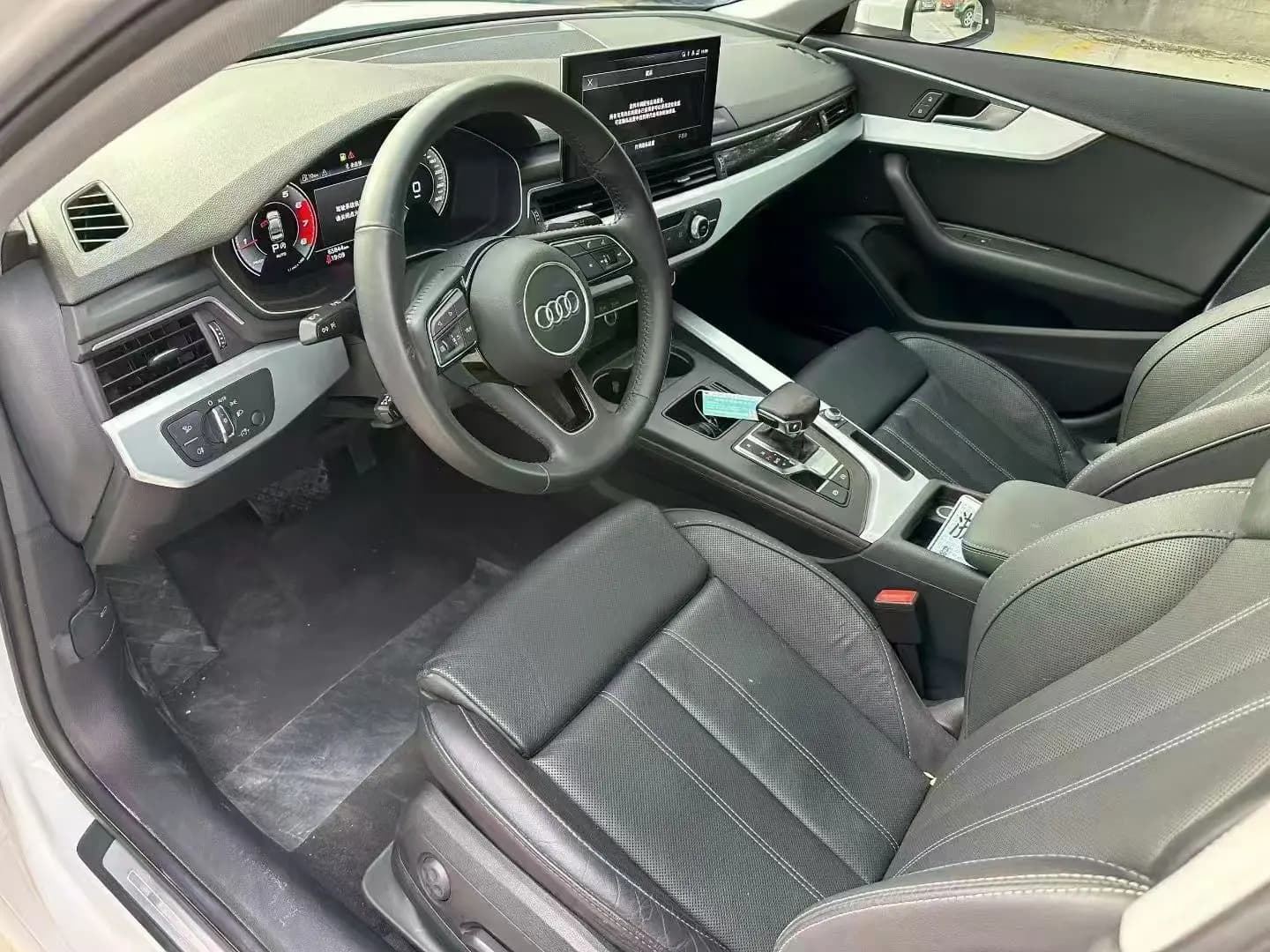 Audi A4L 2022 г. 60046 км. — фото 7
