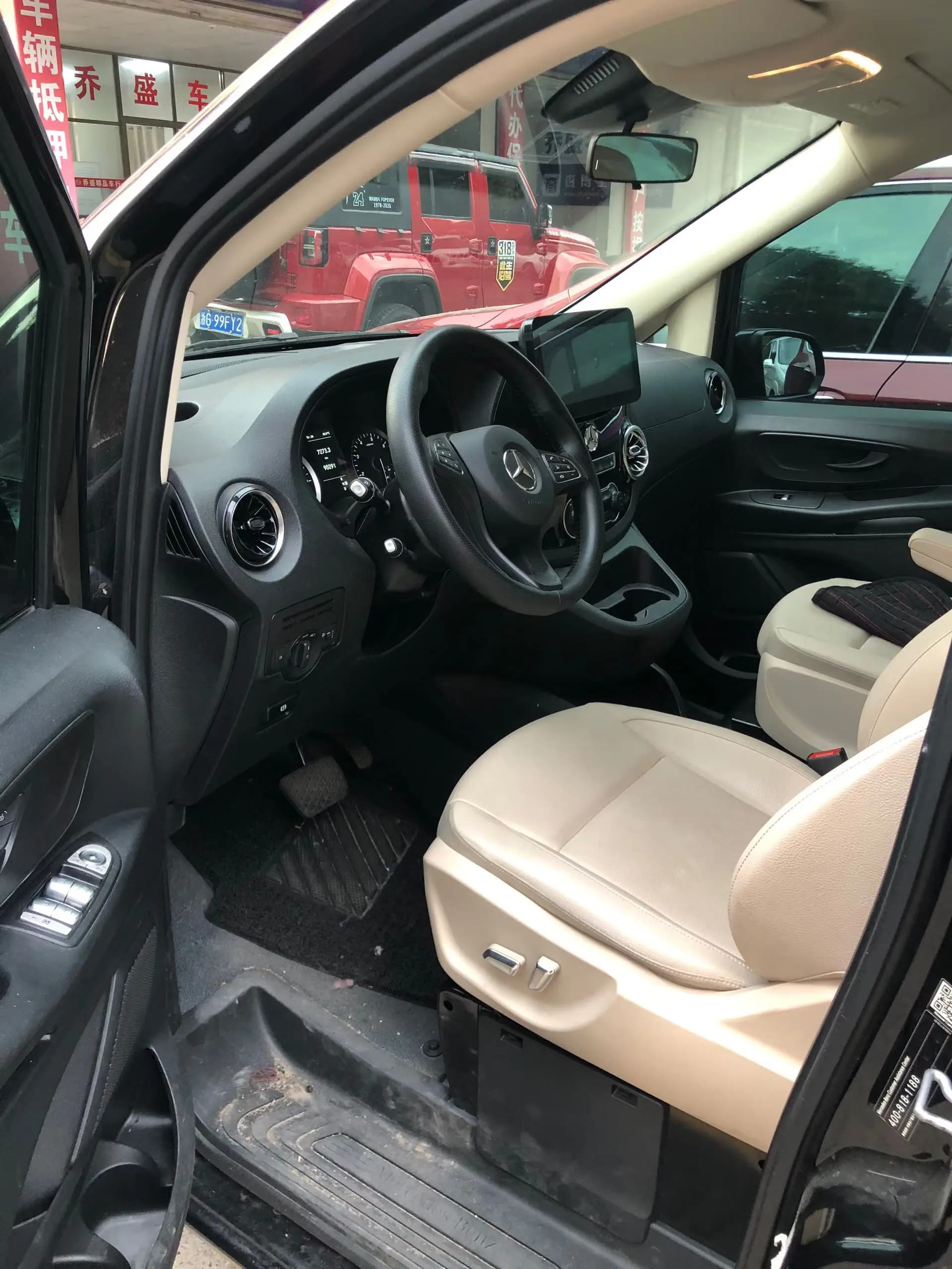 Mercedes-Benz Vito 2022 г. 90057 км. — фото 15