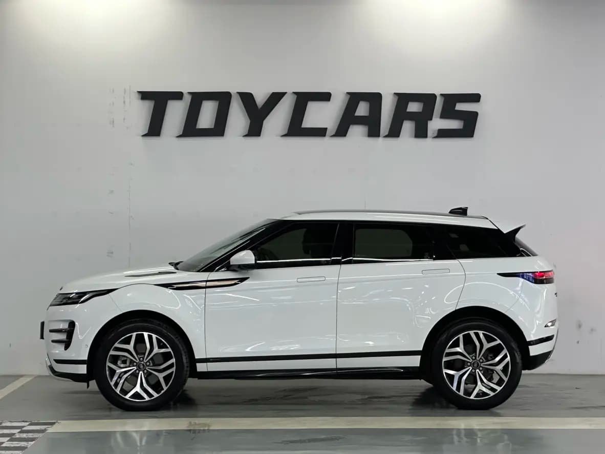 Land Rover Range Rover Evoque 2021 г. 30093 км. — фото 3