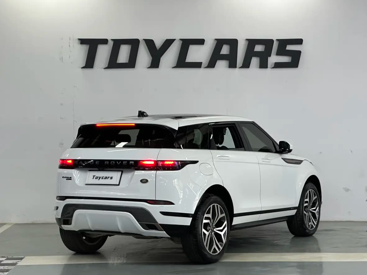 Land Rover Range Rover Evoque 2021 г. 30093 км. — фото 4