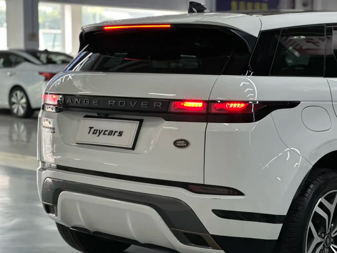 Land Rover Range Rover Evoque 2021 г. 30093 км. — фото 9