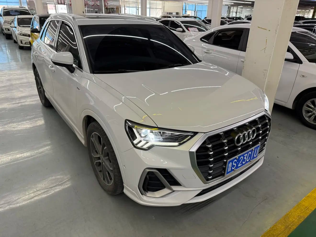 Audi Q3 2023 г. 46000 км. — фото 3