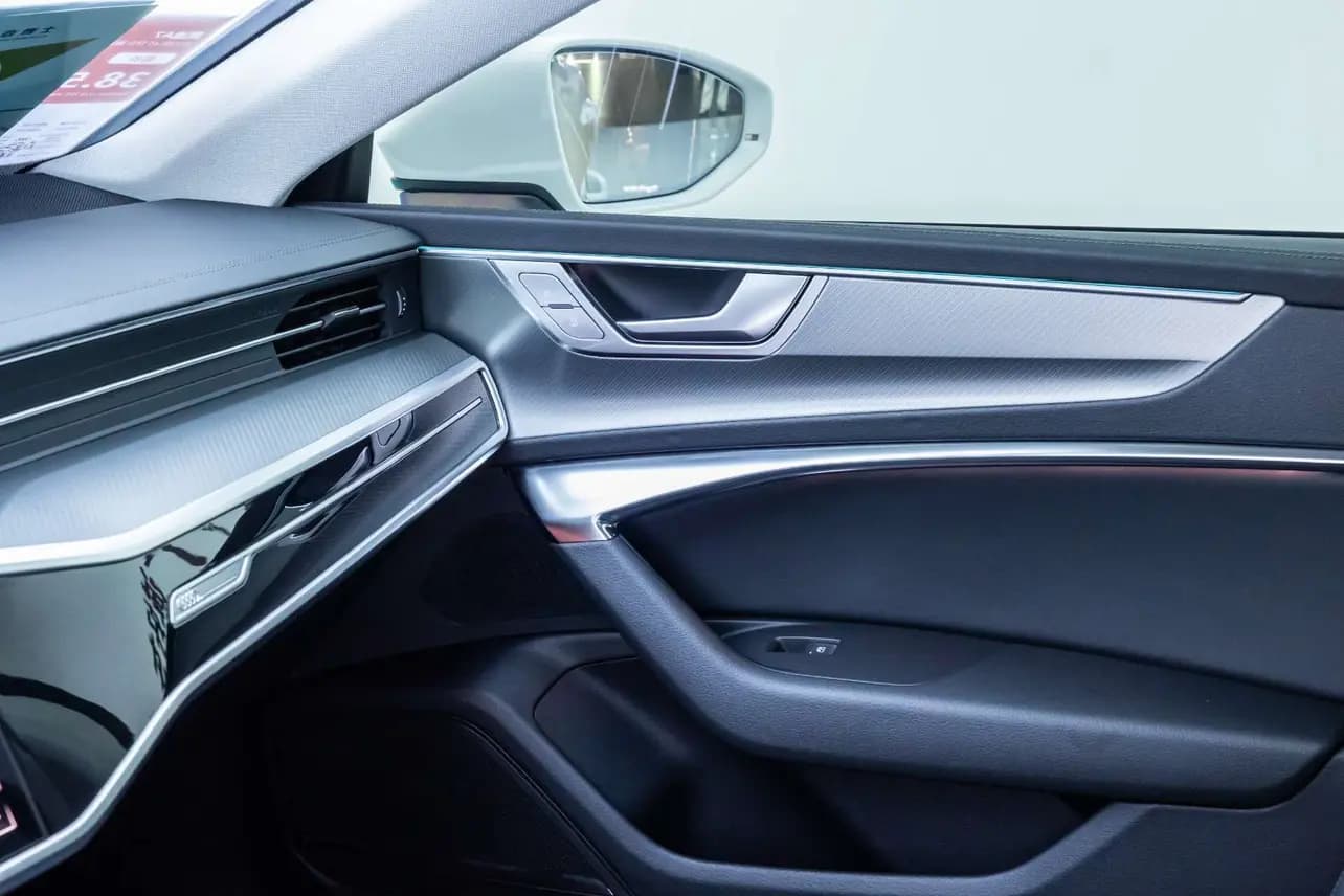 Audi A7 2023 г. 38504 км. — фото 12