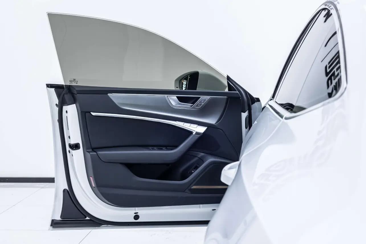 Audi A7 2023 г. 38504 км. — фото 19