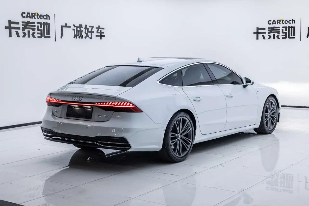 Audi A7 2023 г. 38504 км. — фото 7