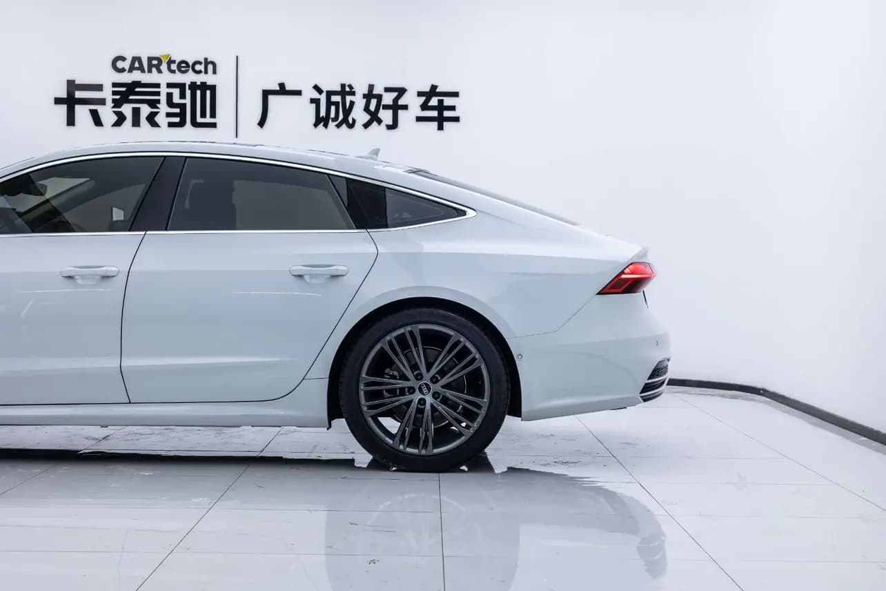 Audi A7 2023 г. 38504 км. — фото 8