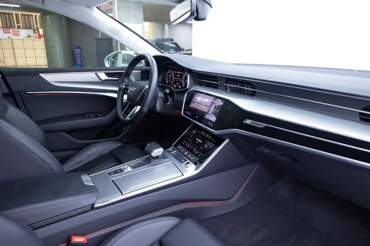 Audi A7 2021 г. 62994 км. — фото 17