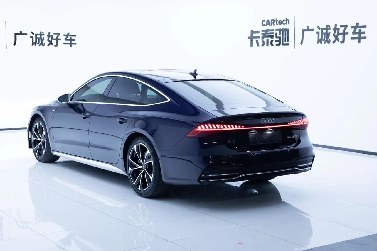 Audi A7 2021 г. 62994 км. — фото 5