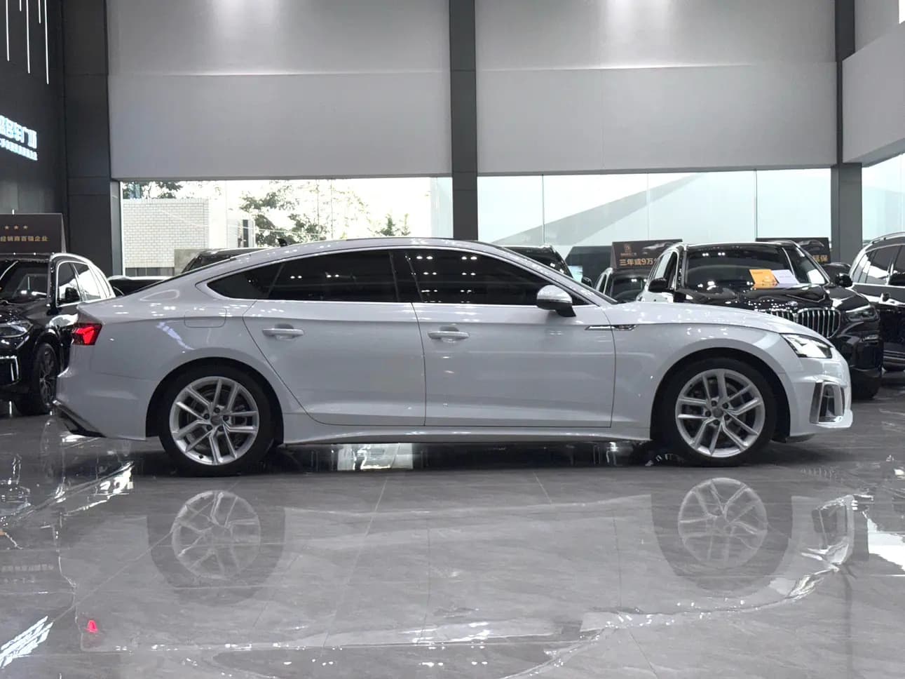 Audi A5 2021 г. 45108 км. — фото 5