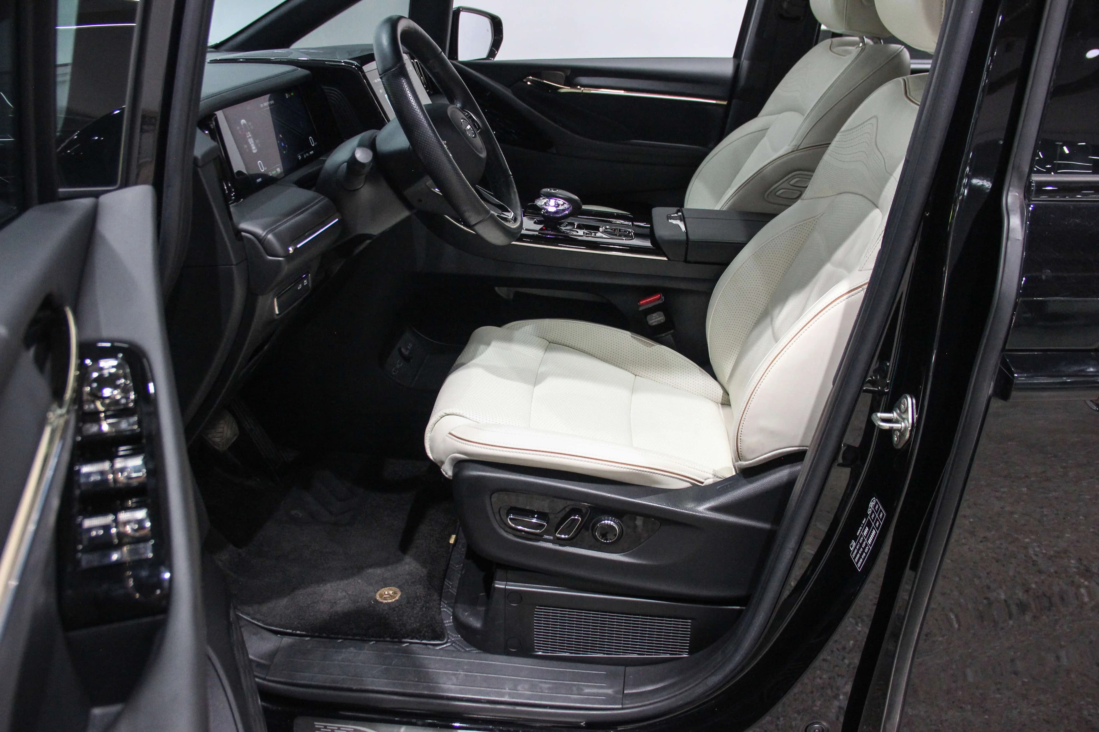 GAC Trumpchi M8 2023 г. 47075 км. — фото 23