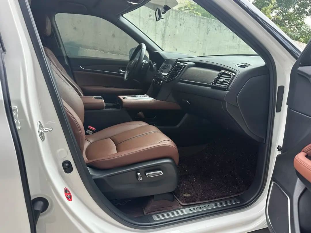 Honda UR-V 2023 г. 36009 км. — фото 8