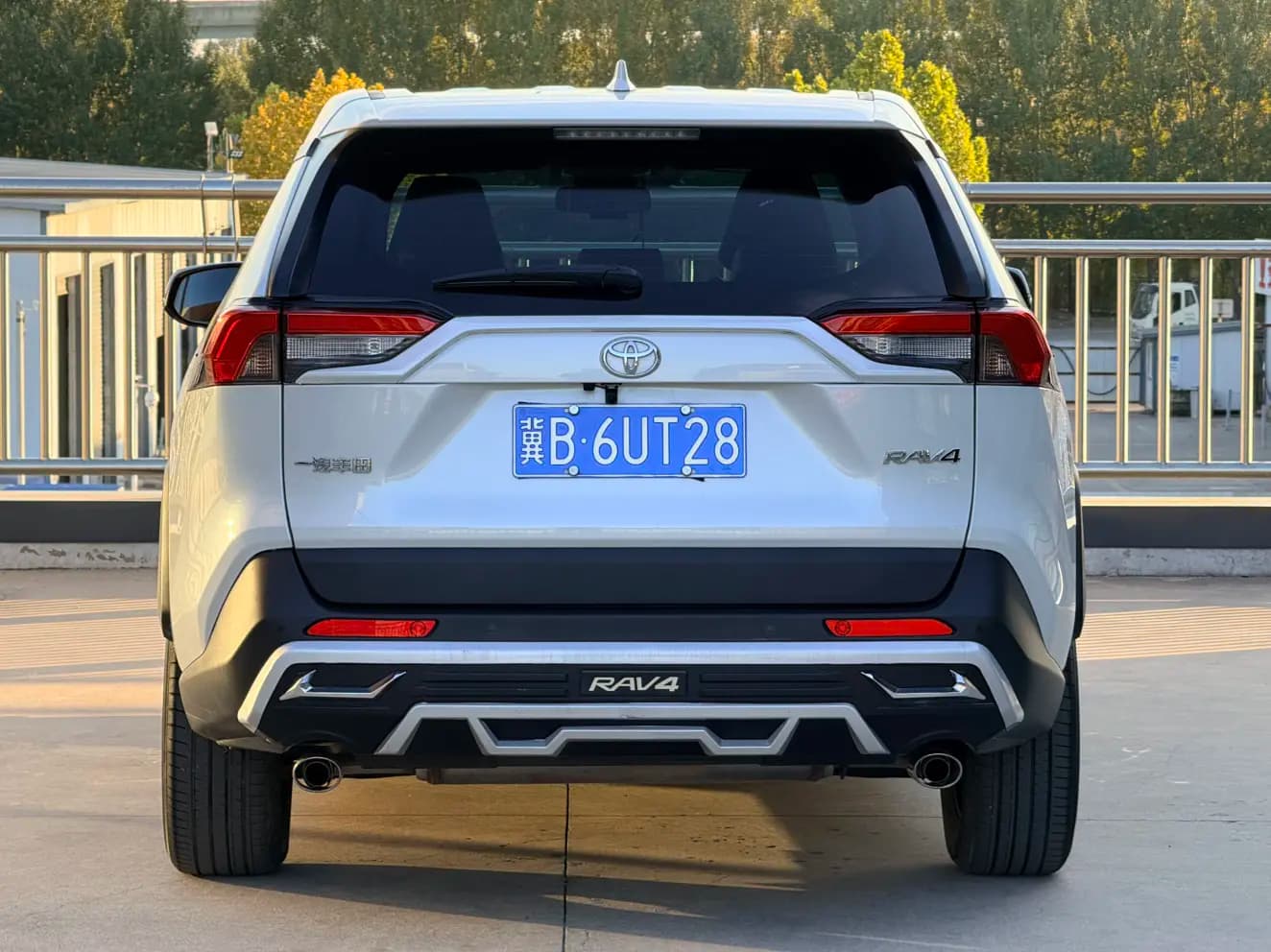 Toyota RAV4 2023 г. 37082 км. — фото 5