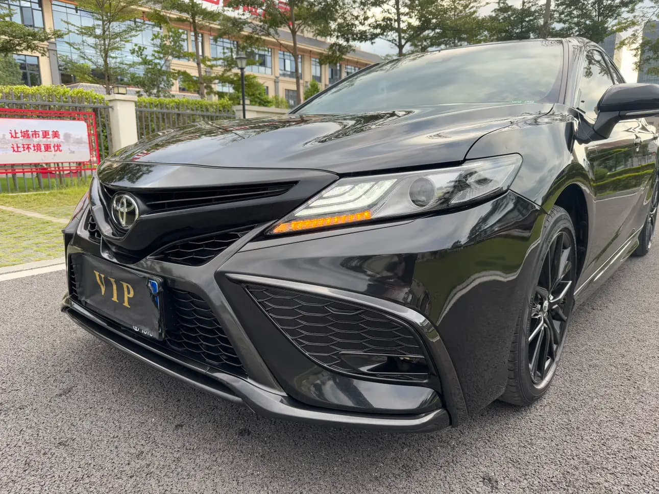 Toyota Camry 2023 г. 38041 км. — фото 12