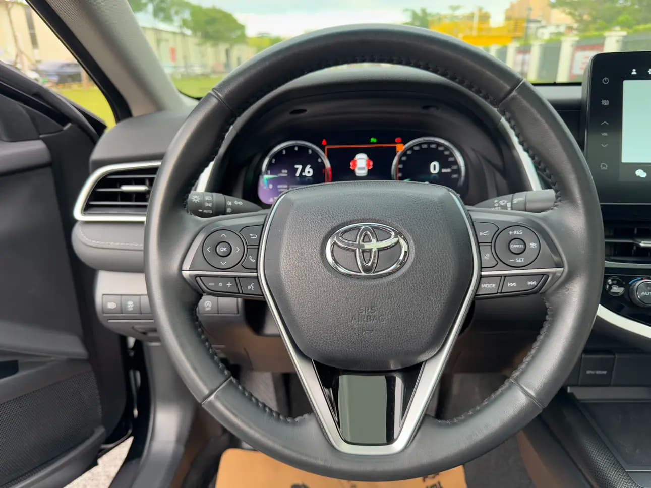 Toyota Camry 2023 г. 38041 км. — фото 16