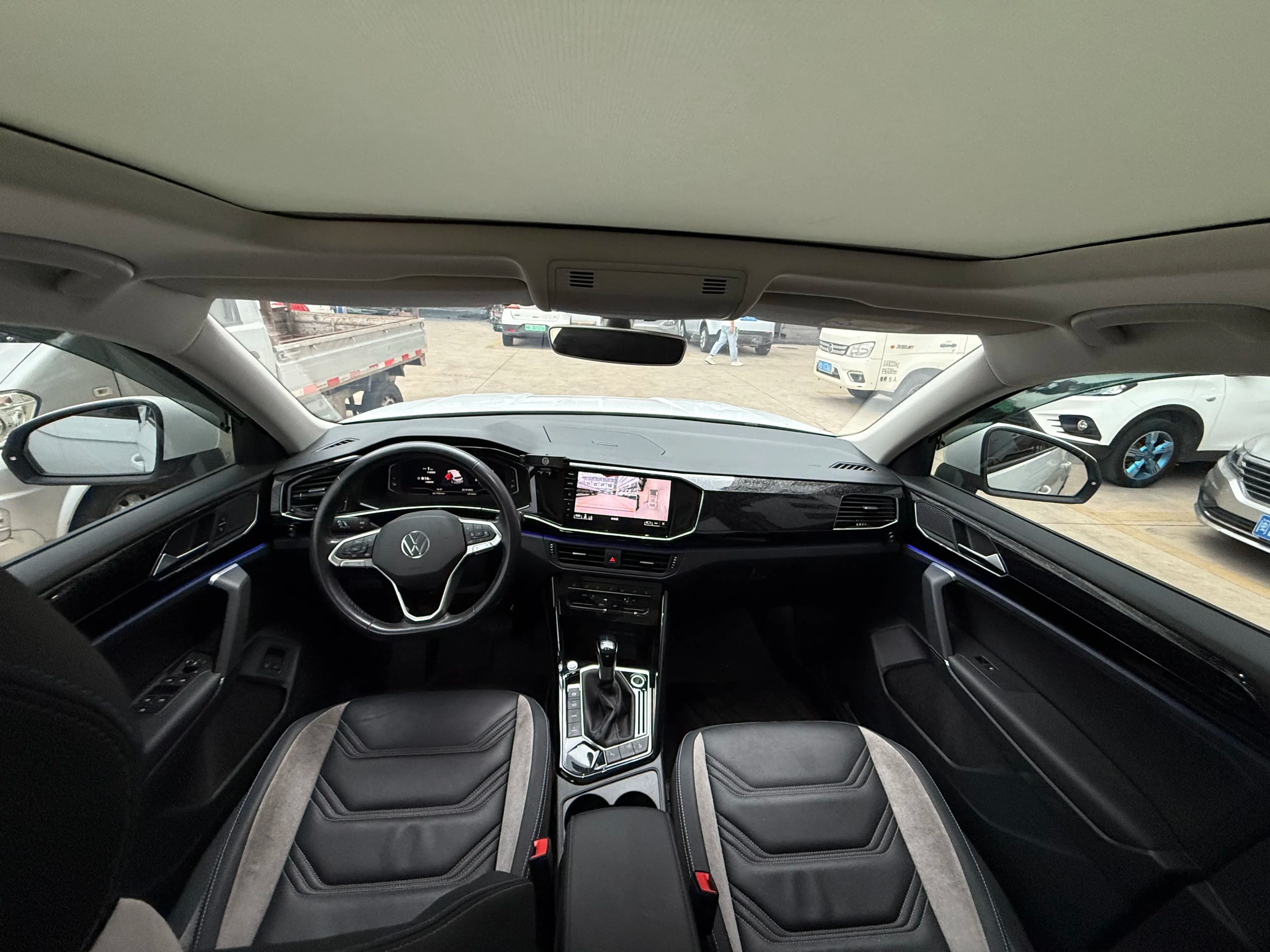 Volkswagen Tayron GTE 2022 г. 32062 км. — фото 12