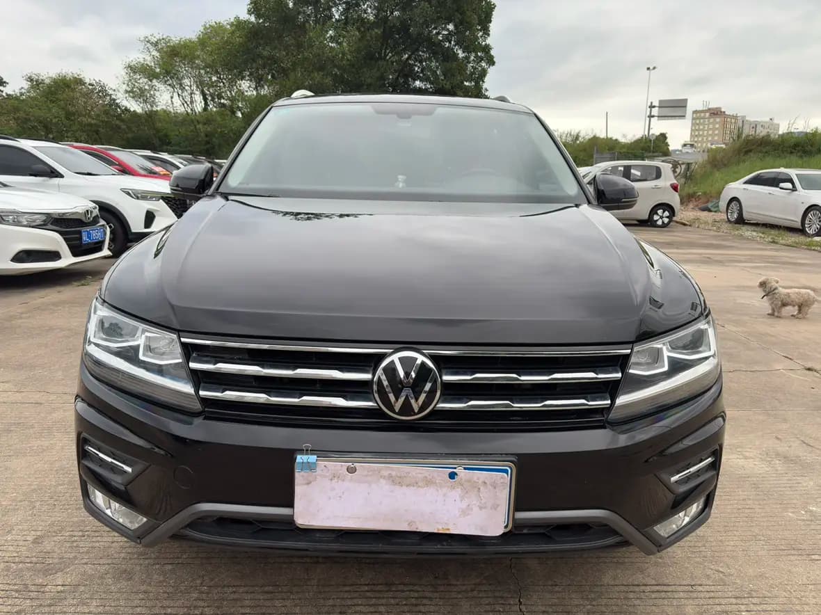 Volkswagen Tiguan L 2021 г. 83020 км. — фото 2