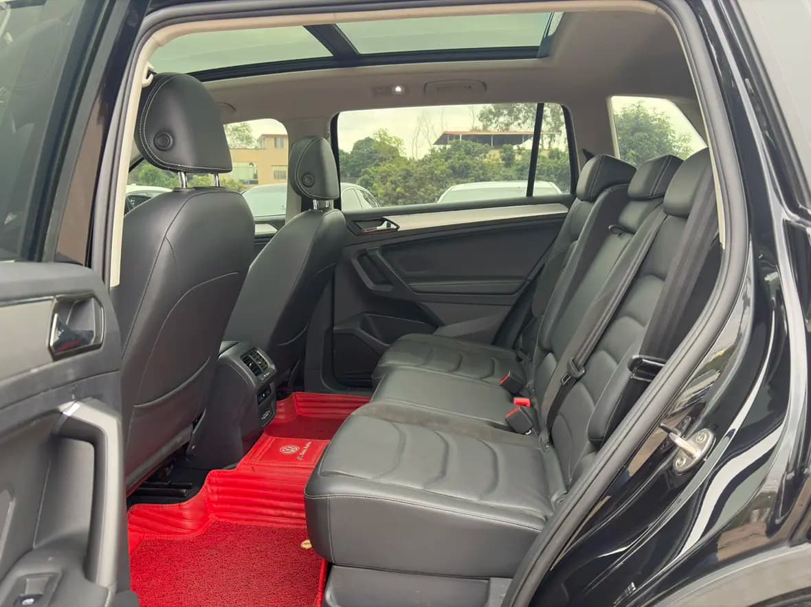 Volkswagen Tiguan L 2021 г. 83020 км. — фото 13