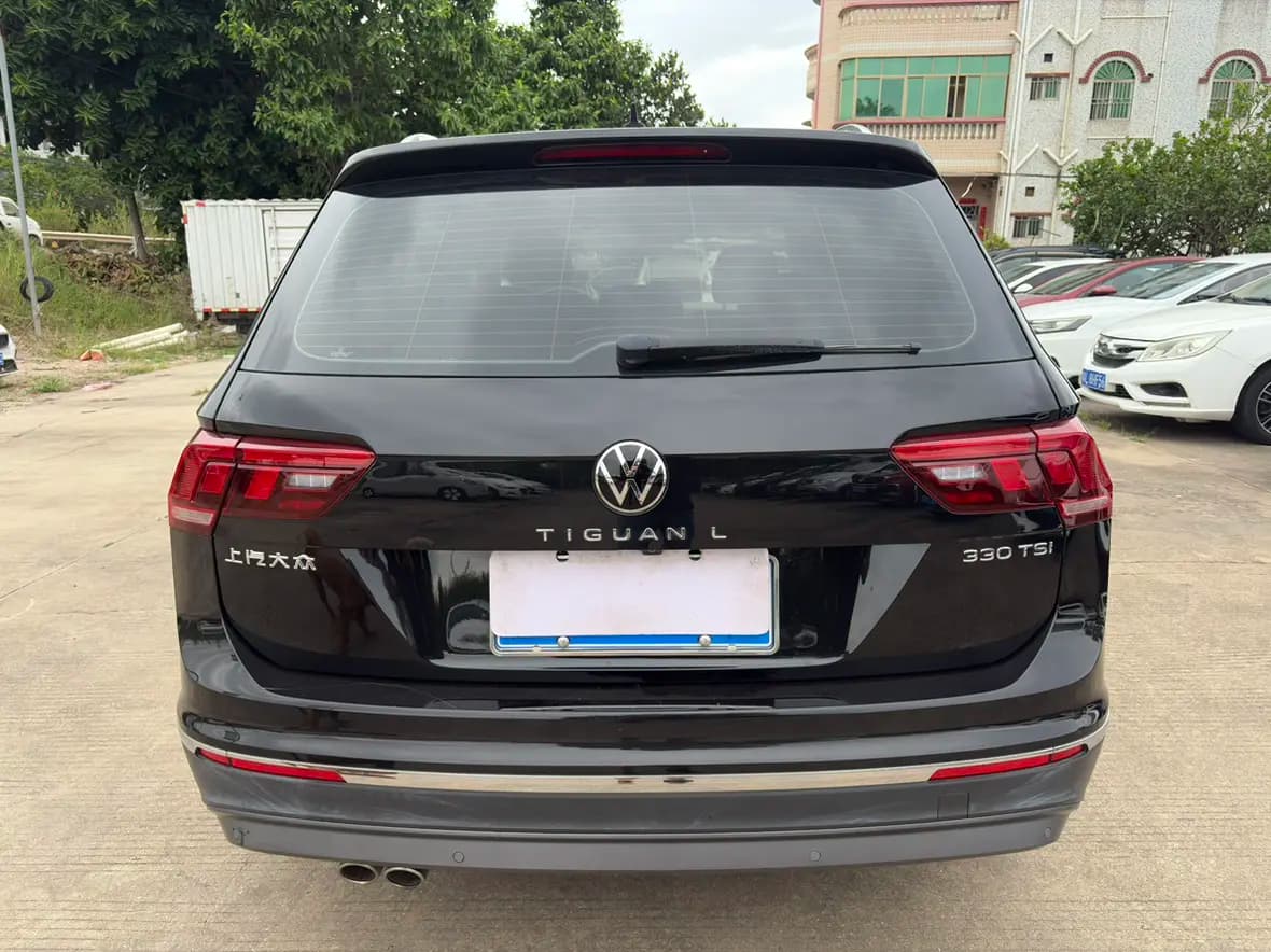 Volkswagen Tiguan L 2021 г. 83020 км. — фото 6