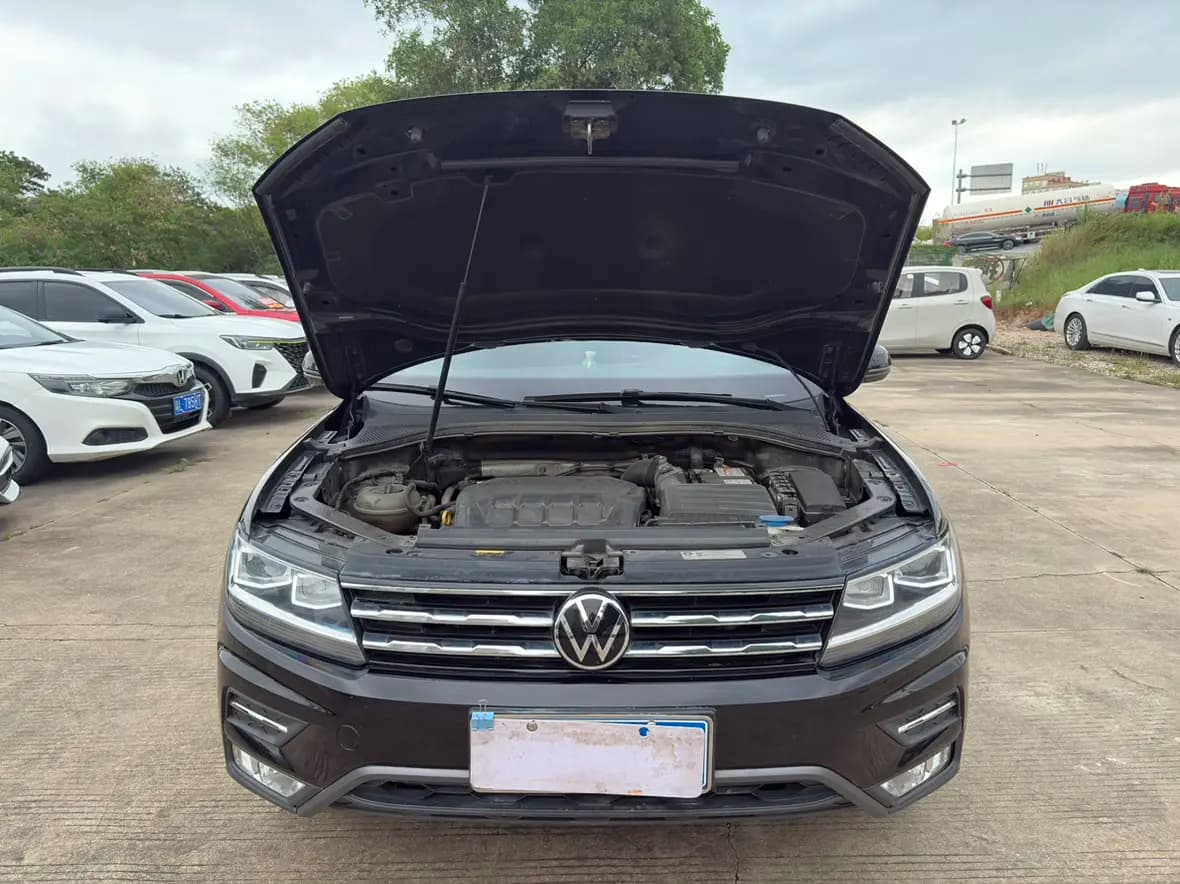Volkswagen Tiguan L 2021 г. 83020 км. — фото 9