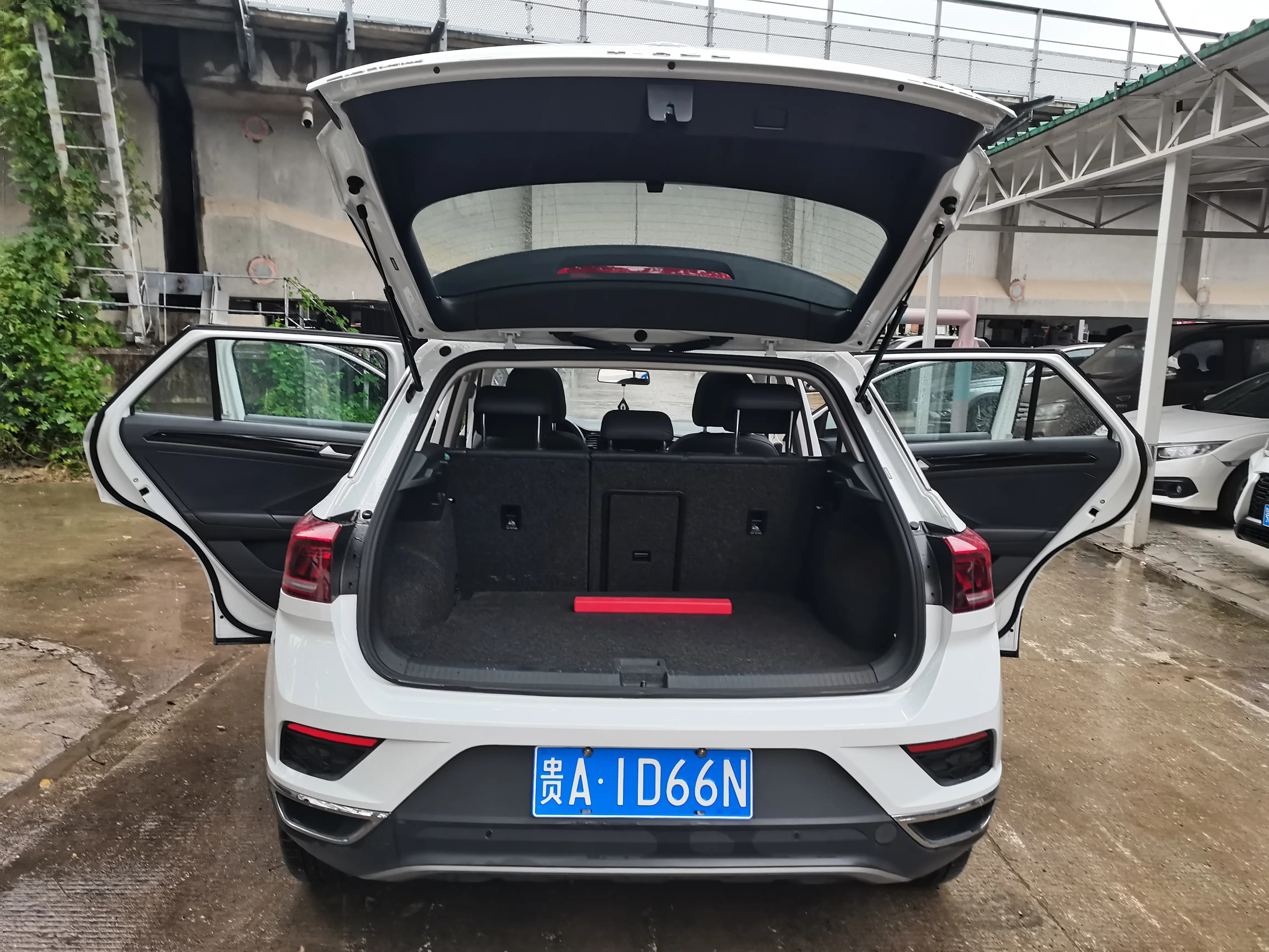Volkswagen T-Roc 2022 г. 53137 км. — фото 14